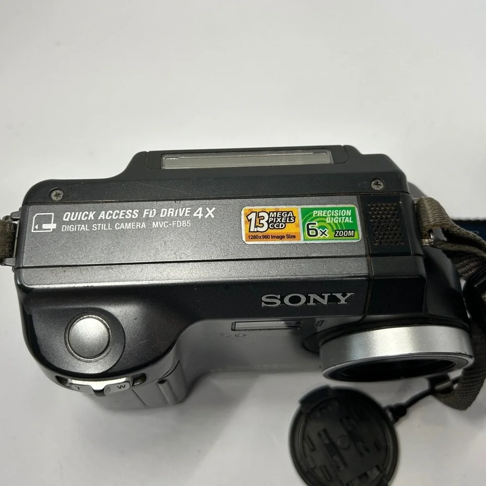 Sony Digital Mavica MVC-FD85 1.3 MP Digital Camera 3x Optical Zoom PARTS ONLY‎